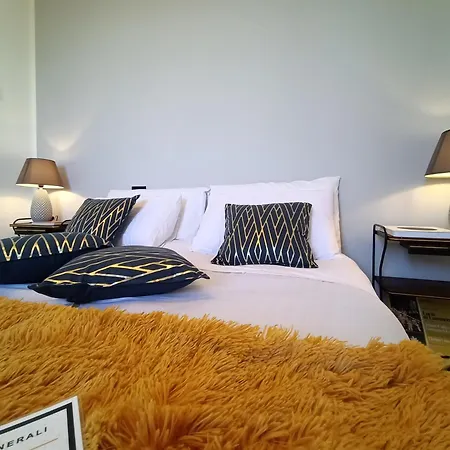 Artgallery Πανσιόν 3*